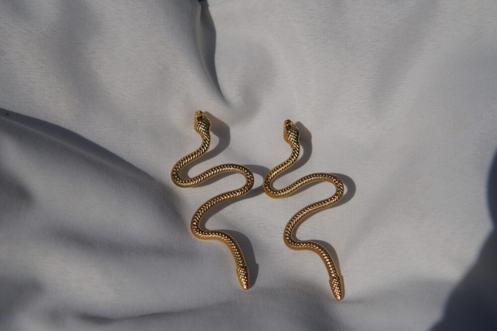 Medusa fülbevaló